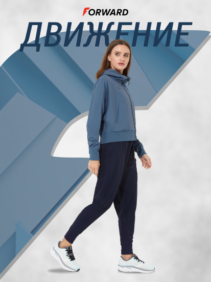 Костюм парадный женский